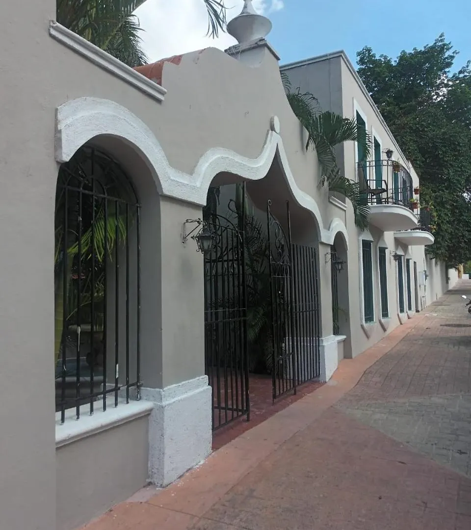 Economy hotel Hacienda San Miguel Hotel Cozumel